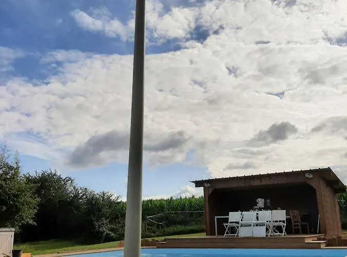 Izabeau Апартаменты *